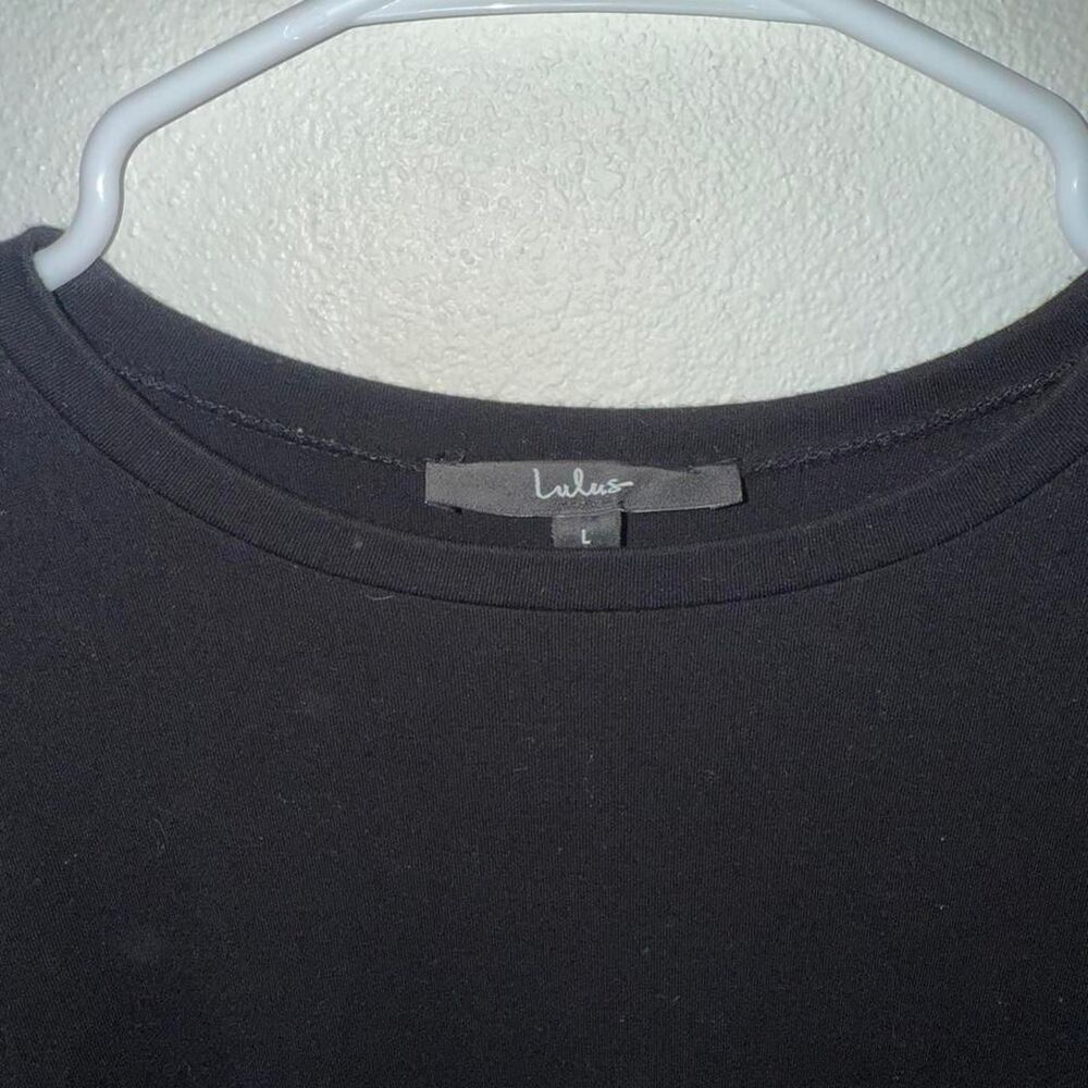 Lulus Long Sleeve - Picture 2 of 4
